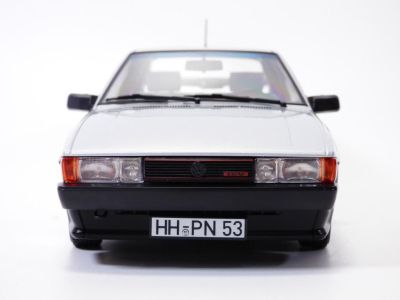 Колекционерска метална кола Volkswagen Scirocco GTX 1:18 NOREV 188635