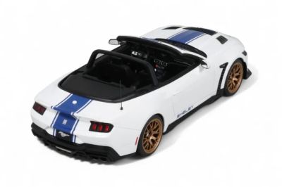 Умален модел Ford Mustang Shelby Cabriolet SPIRIT GT572 - 1:18