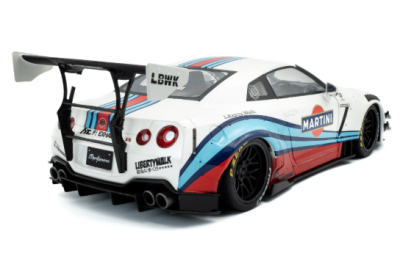 Метален автомобил Nissan GT-R 1:18 SOLIDO 1805819