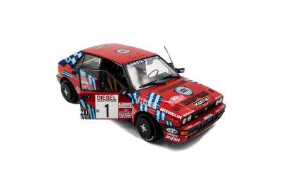 Метален автомобил Lancia Delta HF Integrale 1:18 Solido 1807808
