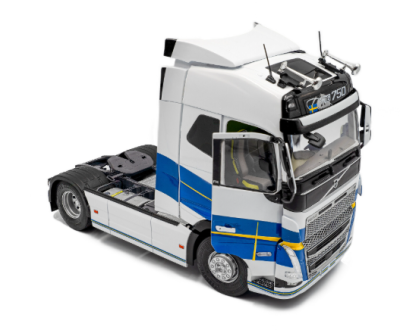 Метален камион влекач Volvo Trucks FH16 Globetrotter XL Solido 1:24