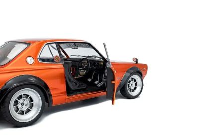 Метален автомобил Nissan Skyline 1:18 Solido 1813003 