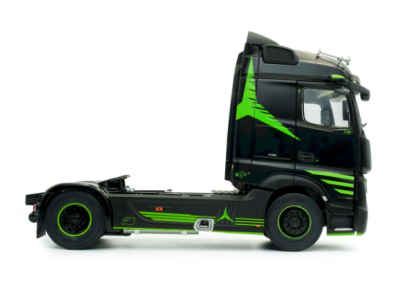 Метален камион влекач Mercedes-Benz Actros R5 Italian Collection SOLIDO 1:24