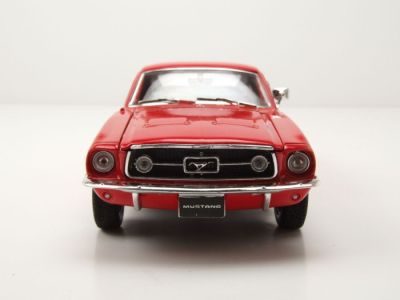 Метална кола Ford Mustang GT 1967 Welly 1:24