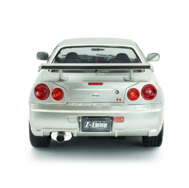 Метален автомобил Nissan Skyline GT-R Z Tune 1:18 Solido 1804312