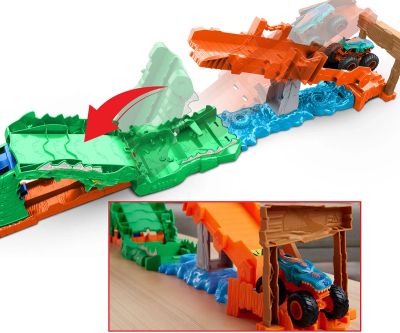 Monster Trucks писта с крокодилска каскада Hot Wheels JJN45 
