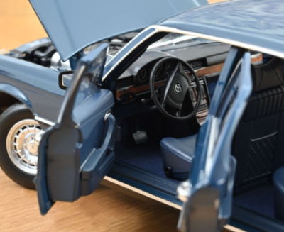 Колекционерска метална кола Mercedes-Benz 350 SEL 1:18 NOREV 183976