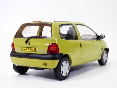 Колекционерска метална кола Renault Twingo 1:18 NOREV 185299