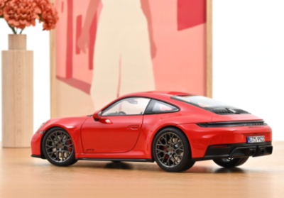 Колекционерска метална кола Porsche 911 Carrera 1:18 NOREV 187171