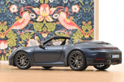 Колекционерска метална кола Porsche 911 Carrera Cabriolet 1:18 NOREV 187180