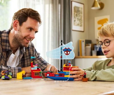 Конструктор Пиратски кораб на отбора на Спайди LEGO Spidey 11208