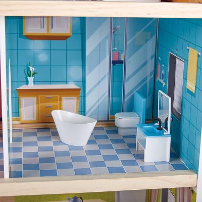 Дървена къща за кукли с LED светлина Hape H841432