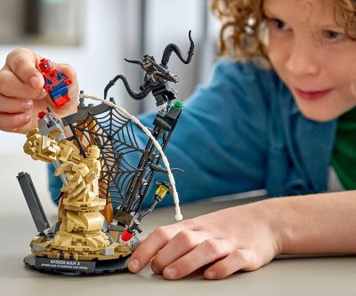 Конструктор Епична битка Спайдърмен срещу Пясъчния човек LEGO Marvel Super Heroes 76334 