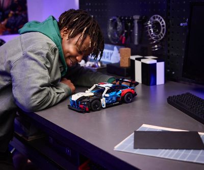 Конструктор Състезателна кола BMW M4 GT3 EVO LEGO Technic 42226