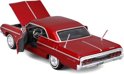 Метална кола за сглобяване Chevrolet Impala SS Maisto 1:24 39541 