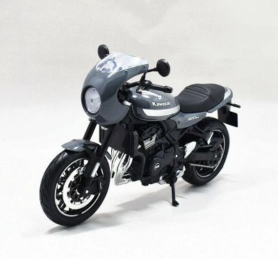 Метален мотор Kawasaki Z900RS CAFE MAISTO 1:12