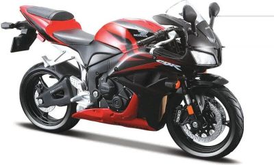 Метален мотор Honda CBR 600 RR MAISTO 1:18