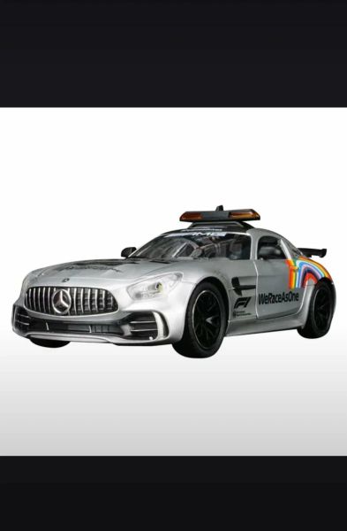 Метален автомобил Mercedes Benz AMG GT Safety Car Formula 1 1/24 