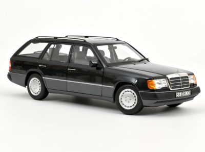 Колекционерска метална кола Mercedes Benz 300 D 1:18 NOREV 183960