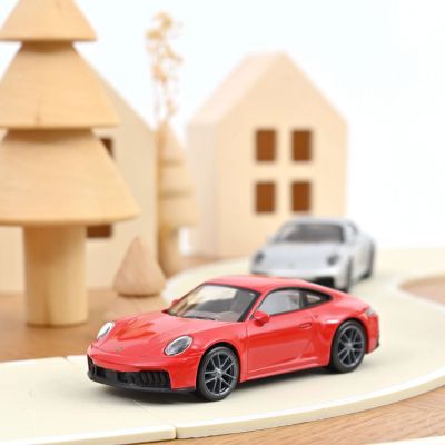 Металeн автомобил Porsche 911 GTS 1/43 Norev 750066