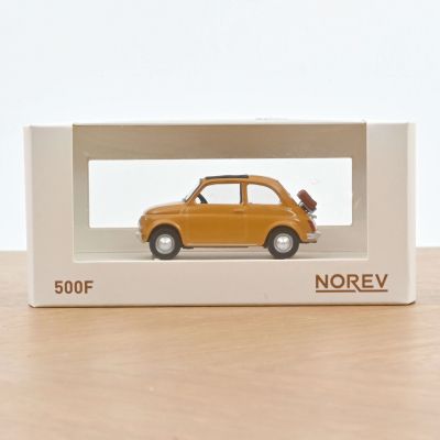 Металeн автомобил Fiat 500 F 1/43 Norev 771204