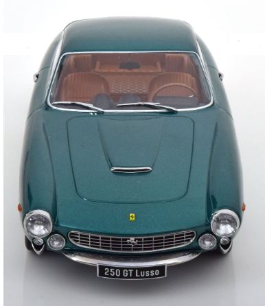 Колекционерска метална кола Ferrari 250 GT Lusso 1:18 KK Scale 181025