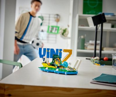 Конструктор Вини Джуниър футболни акценти LEGO Editions 43027