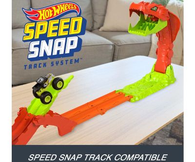 Monster Trucks писта с змийска каскада Hot Wheels JJN44 
