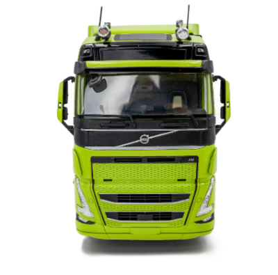 Метален камион влекач Volvo Trucks FH Globetrotter XL Solido 1:24 neon