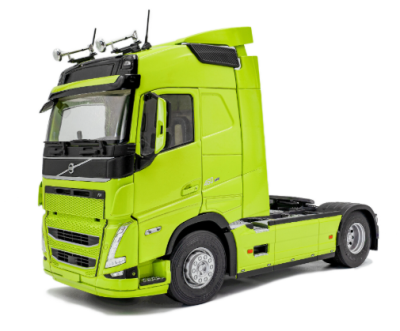 Метален камион влекач Volvo Trucks FH Globetrotter XL Solido 1:24 neon