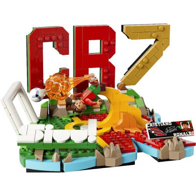 Конструктор Кристиано Роналдо футболни акценти LEGO Editions 43012 