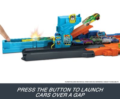 Писта Гараж с каскада Hot Wheels City Mattel JHL94