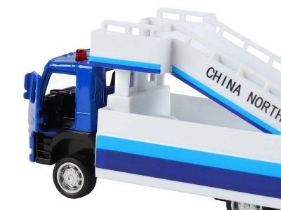 Метален камион Volvo Пътнически стълби MSZ 1:72