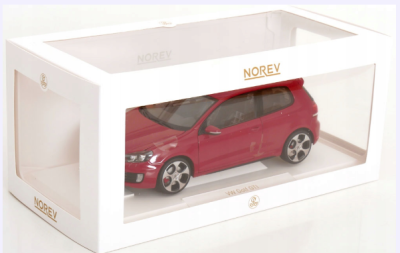 Колекционерска метална кола Volkswagen Golf GTI 1:18 NOREV 188504