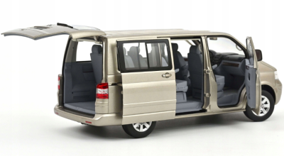 Колекционерска метална кола Volkswagen Multivan 1:18 NOREV 188602