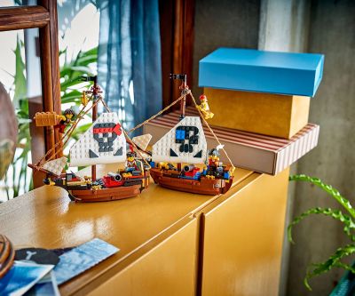 Конструктор Емблематичен пиратски кораб LEGO Creator 31387 