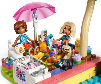 Конструктор Забавен ден в аквапарка LEGO Friends 42676
