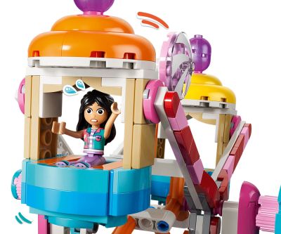 Конструктор Виенско колело от бонбони и сладкиши LEGO Friends 42700