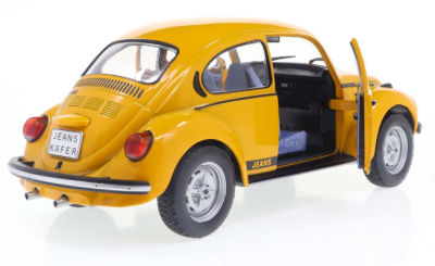 Метален автомобил Volkswagen Beetle 1303 1:18 SOLIDO 1800522