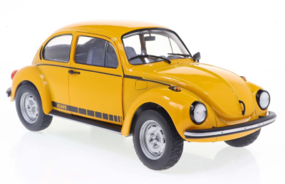 Метален автомобил Volkswagen Beetle 1303 1:18 SOLIDO 1800522