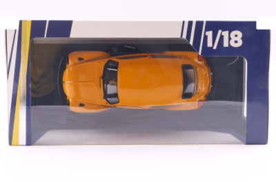 Метален автомобил Volkswagen Beetle 1303 1:18 SOLIDO 1800522