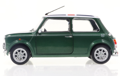 Метален автомобил Mini Cooper Sport British Racing 1:18 SOLIDO 1800612