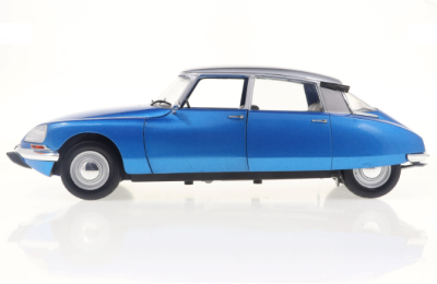 Метален автомобил Citroen D Special 1:18 SOLIDO 1800711
