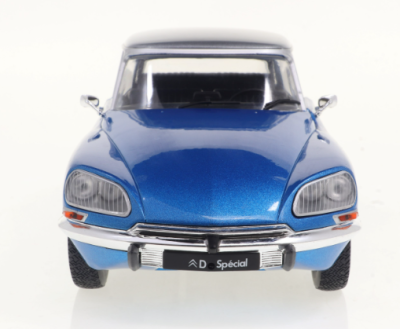 Метален автомобил Citroen D Special 1:18 SOLIDO 1800711