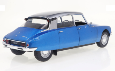 Метален автомобил Citroen D Special 1:18 SOLIDO 1800711