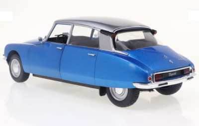 Метален автомобил Citroen D Special 1:18 SOLIDO 1800711