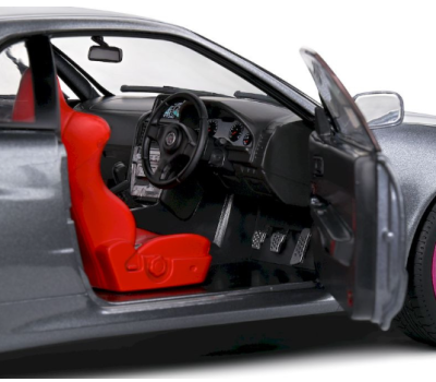 Метален автомобил Nissan Skyline GT-R 1:18 SOLIDO 1804310