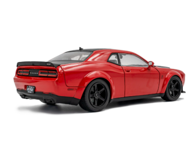 Метален автомобил Dodge Challenger Demon 1:18 SOLIDO 1805718