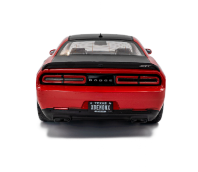 Метален автомобил Dodge Challenger Demon 1:18 SOLIDO 1805718