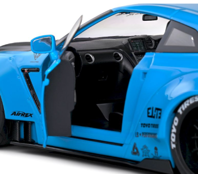 Метален автомобил Nissan GT-R 1:18 SOLIDO 1805817